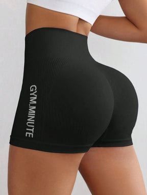 Short Adriana