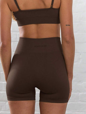 Short Maju