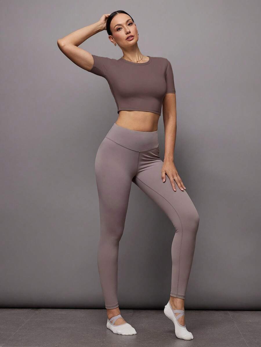 Camiseta Cropped Valentina